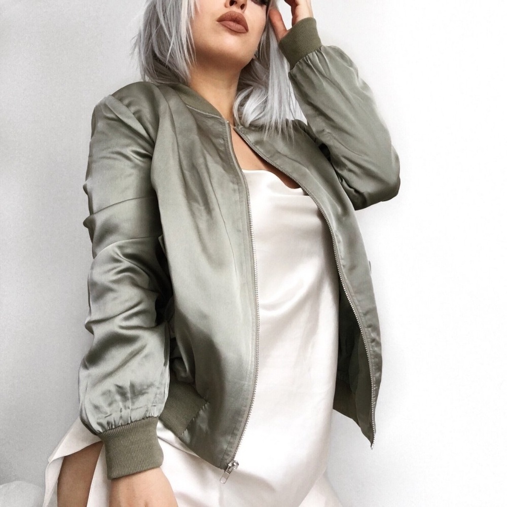 MISSGUIDED BOMBER JACKET OLIVE GREEN